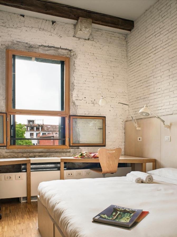 Combo Venezia Hostal *